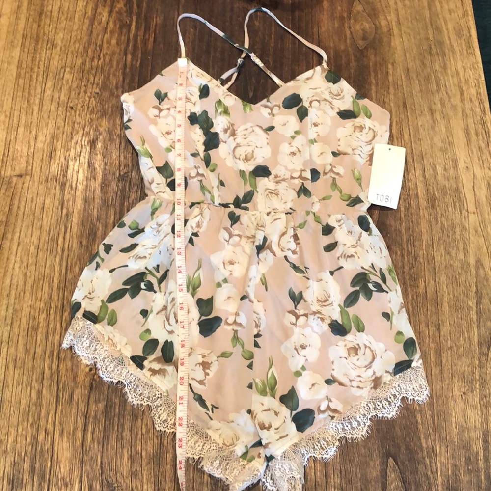 Tobi romper - Picture 5 of 7